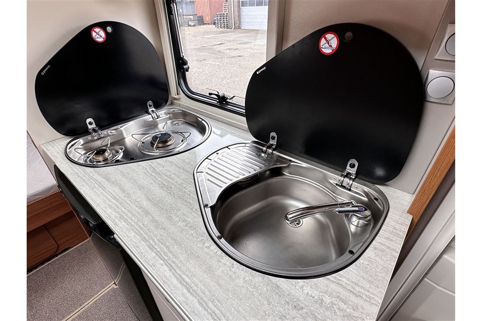 Adria Adora 563 PU